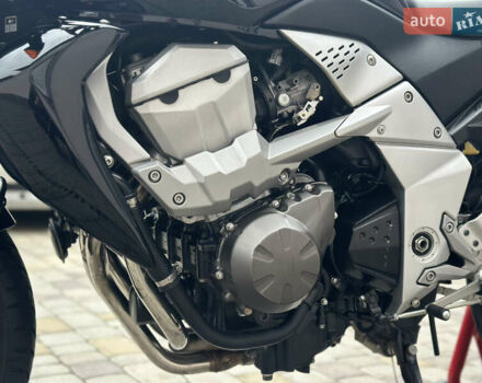 Чорний Кавасакі Z 750, об'ємом двигуна 0.75 л та пробігом 5 тис. км за 6600 $, фото 5 на Automoto.ua