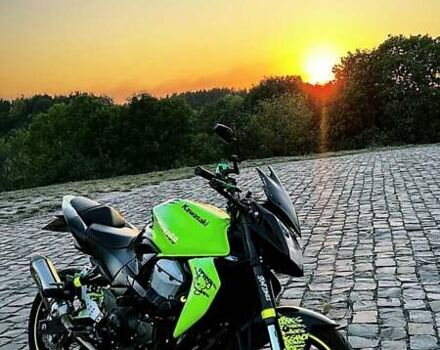 Черный Кавасаки Z 750, объемом двигателя 0.75 л и пробегом 50 тыс. км за 6200 $, фото 4 на Automoto.ua