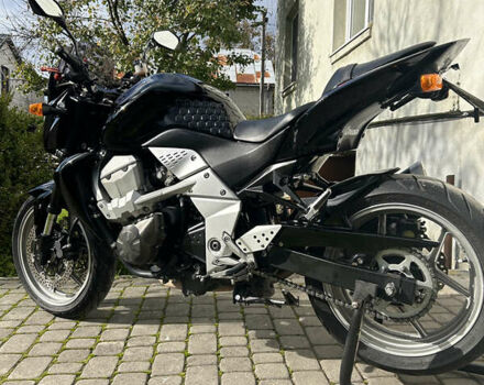 Черный Кавасаки Z 750, объемом двигателя 0.75 л и пробегом 34 тыс. км за 6700 $, фото 2 на Automoto.ua