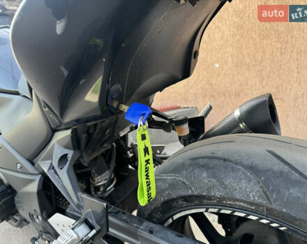 Черный Кавасаки Z 750, объемом двигателя 0.75 л и пробегом 13 тыс. км за 4400 $, фото 23 на Automoto.ua