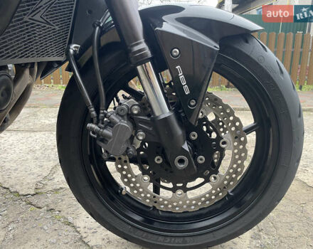 Черный Кавасаки Z 750, объемом двигателя 0.75 л и пробегом 34 тыс. км за 5950 $, фото 22 на Automoto.ua