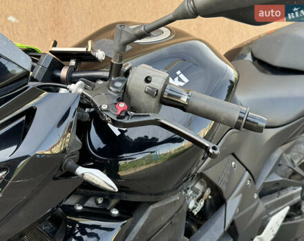 Черный Кавасаки Z 750, объемом двигателя 0.75 л и пробегом 13 тыс. км за 4400 $, фото 21 на Automoto.ua