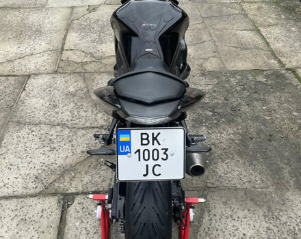 Черный Кавасаки Z 750, объемом двигателя 0.75 л и пробегом 34 тыс. км за 5950 $, фото 5 на Automoto.ua