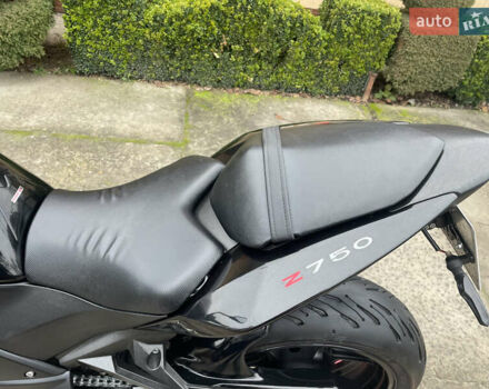 Черный Кавасаки Z 750, объемом двигателя 0.75 л и пробегом 34 тыс. км за 5950 $, фото 15 на Automoto.ua