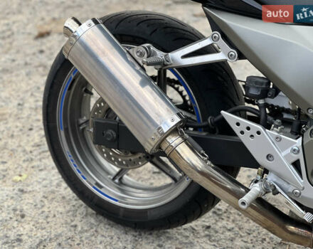 Черный Кавасаки Z 750, объемом двигателя 0.75 л и пробегом 35 тыс. км за 4950 $, фото 22 на Automoto.ua