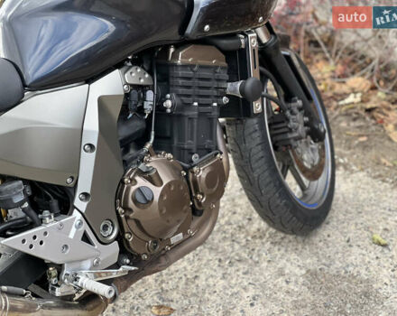 Черный Кавасаки Z 750, объемом двигателя 0.75 л и пробегом 35 тыс. км за 4950 $, фото 19 на Automoto.ua