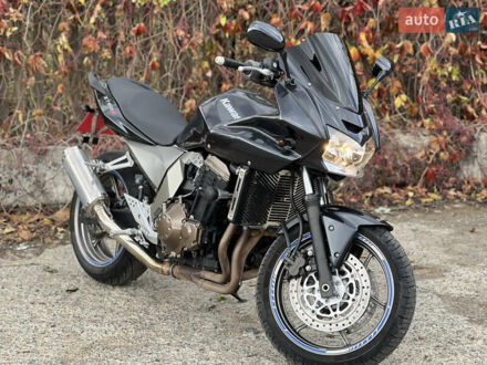 Черный Кавасаки Z 750, объемом двигателя 0.75 л и пробегом 35 тыс. км за 4950 $, фото 1 на Automoto.ua