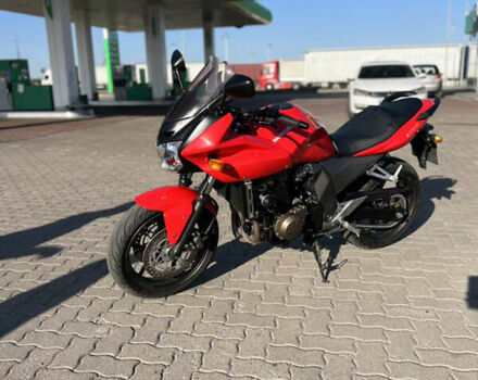 Красный Кавасаки Z 750, объемом двигателя 0.75 л и пробегом 18 тыс. км за 5100 $, фото 1 на Automoto.ua