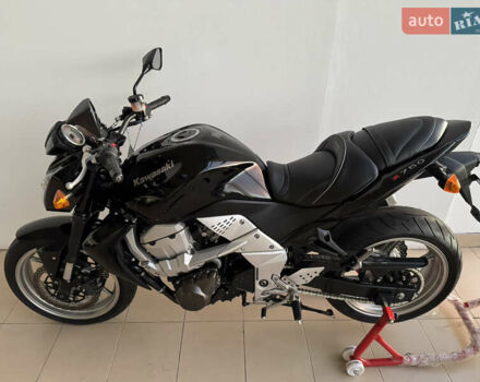 Кавасаки Z 750, объемом двигателя 0.75 л и пробегом 9 тыс. км за 6900 $, фото 10 на Automoto.ua