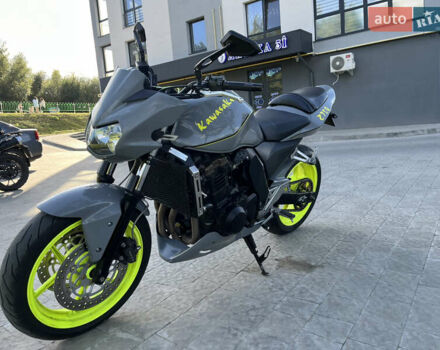 Серый Кавасаки Z 750R, объемом двигателя 0.75 л и пробегом 62 тыс. км за 5000 $, фото 4 на Automoto.ua