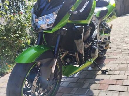 Кавасаки Z 750R 2012 в Луцке на Automoto.ua Зеленый Кавасаки Z 750R, объемом двигателя 0.75 л и пробегом 23 тыс. км за 7500 $, фото 1 на Automoto.ua