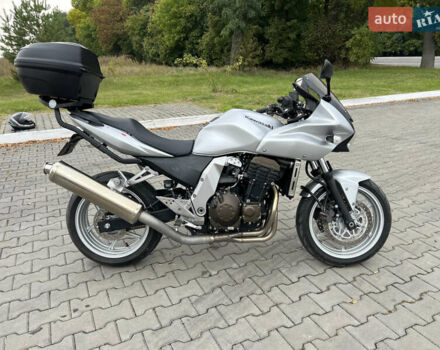 Серый Кавасаки Z 750S, объемом двигателя 0.75 л и пробегом 45 тыс. км за 5100 $, фото 1 на Automoto.ua