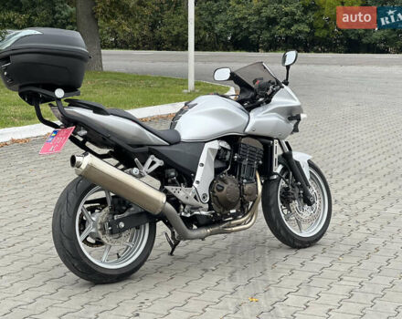 Серый Кавасаки Z 750S, объемом двигателя 0.75 л и пробегом 45 тыс. км за 5100 $, фото 5 на Automoto.ua
