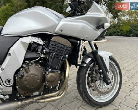 Серый Кавасаки Z 750S, объемом двигателя 0.75 л и пробегом 45 тыс. км за 5100 $, фото 4 на Automoto.ua