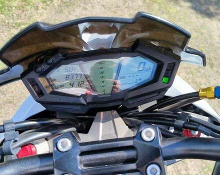 Белый Кавасаки Z 800, объемом двигателя 0.81 л и пробегом 14 тыс. км за 8200 $, фото 12 на Automoto.ua
