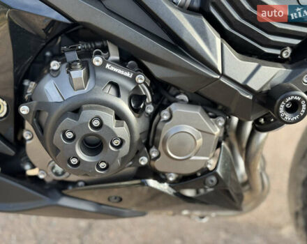 Кавасаки Z 800, объемом двигателя 0 л и пробегом 13 тыс. км за 8100 $, фото 9 на Automoto.ua