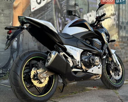 Кавасаки Z 800, объемом двигателя 0 л и пробегом 10 тыс. км за 8400 $, фото 2 на Automoto.ua