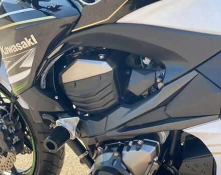 Кавасакі Z 800, об'ємом двигуна 0 л та пробігом 6 тис. км за 8600 $, фото 5 на Automoto.ua