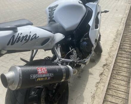 Білий Кавасакі Z 900RS, об'ємом двигуна 0 л та пробігом 75 тис. км за 1600 $, фото 4 на Automoto.ua