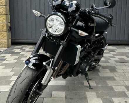 Черный Кавасаки Z 900RS, объемом двигателя 0.9 л и пробегом 5 тыс. км за 10000 $, фото 2 на Automoto.ua