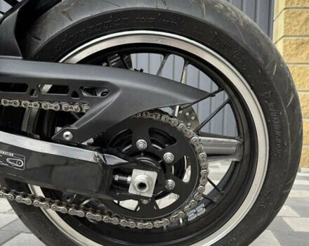 Черный Кавасаки Z 900RS, объемом двигателя 0.9 л и пробегом 5 тыс. км за 10000 $, фото 21 на Automoto.ua