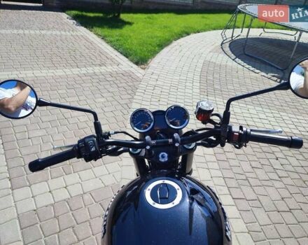 Черный Кавасаки Z 900RS, объемом двигателя 0.95 л и пробегом 8 тыс. км за 9500 $, фото 7 на Automoto.ua