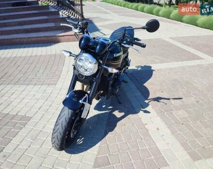 Черный Кавасаки Z 900RS, объемом двигателя 0.95 л и пробегом 8 тыс. км за 9500 $, фото 4 на Automoto.ua