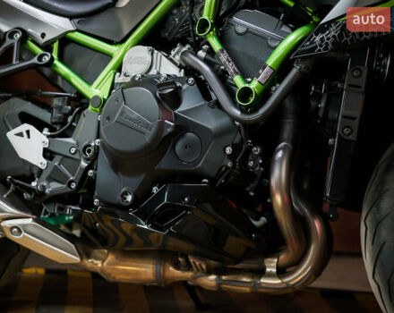 Кавасаки Z H2, объемом двигателя 1 л и пробегом 2 тыс. км за 20000 $, фото 11 на Automoto.ua