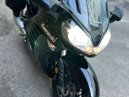 Кавасакі ZG 1400 2011 у Києві на Automoto.ua Чорний Кавасакі ZG 1400, об'ємом двигуна 1.4 л та пробігом 35 тис. км за 8700 $, фото 1 на Automoto.ua