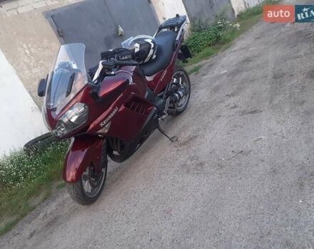 Красный Кавасаки ZG 1400, объемом двигателя 1.4 л и пробегом 96 тыс. км за 7500 $, фото 1 на Automoto.ua