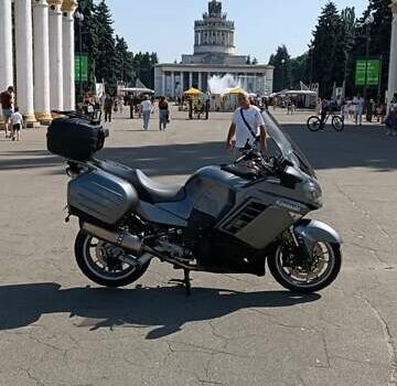 Серый Кавасаки ZG 1400, объемом двигателя 1.35 л и пробегом 54 тыс. км за 7000 $, фото 2 на Automoto.ua