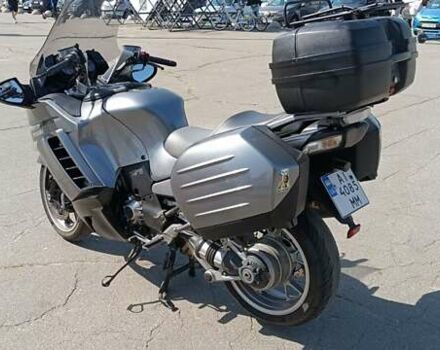 Серый Кавасаки ZG 1400, объемом двигателя 1.35 л и пробегом 54 тыс. км за 7000 $, фото 8 на Automoto.ua