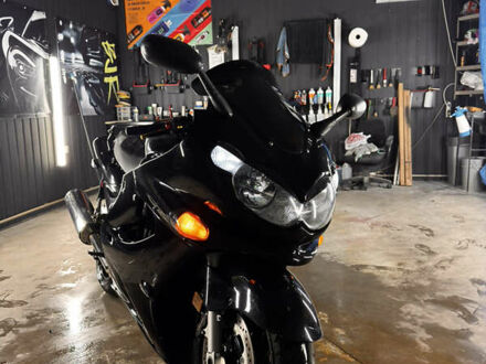 Кавасаки ZX 12R, объемом двигателя 0 л и пробегом 37 тыс. км за 5300 $, фото 1 на Automoto.ua