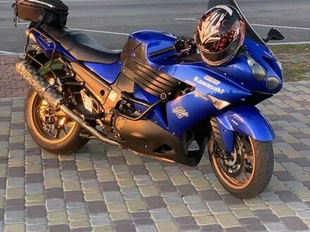 Кавасаки ZX 14 2010 в Запорожье на Automoto.ua Синий Кавасаки ZX 14, объемом двигателя 0 л и пробегом 49 тыс. км за 6500 $, фото 1 на Automoto.ua