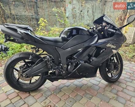 Черный Кавасаки ZX 6R, объемом двигателя 0.6 л и пробегом 3 тыс. км за 3600 $, фото 1 на Automoto.ua