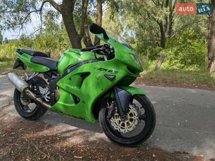 Кавасаки ZX 6R 1998 в Броварах на Automoto.ua Зеленый Кавасаки ZX 6R, объемом двигателя 0.6 л и пробегом 67 тыс. км за 3500 $, фото 1 на Automoto.ua