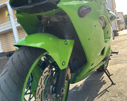 Зеленый Кавасаки ZX 9R, объемом двигателя 0.9 л и пробегом 65 тыс. км за 4300 $, фото 3 на Automoto.ua