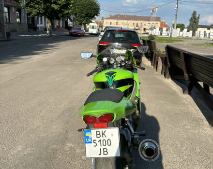 Зеленый Кавасаки ZX 9R, объемом двигателя 0.9 л и пробегом 65 тыс. км за 4300 $, фото 5 на Automoto.ua