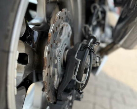 Серый Кавасаки ZZR 1400, объемом двигателя 1.35 л и пробегом 23 тыс. км за 7500 $, фото 11 на Automoto.ua
