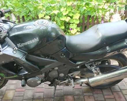 Чорний Кавасакі ZZR 400, об'ємом двигуна 0.4 л та пробігом 374 тис. км за 2000 $, фото 17 на Automoto.ua
