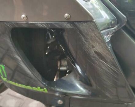 Чорний Кавасакі ZZR 400, об'ємом двигуна 0.4 л та пробігом 374 тис. км за 2000 $, фото 4 на Automoto.ua
