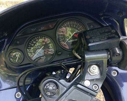 Кавасаки ZZR 600, объемом двигателя 0 л и пробегом 62 тыс. км за 2300 $, фото 6 на Automoto.ua
