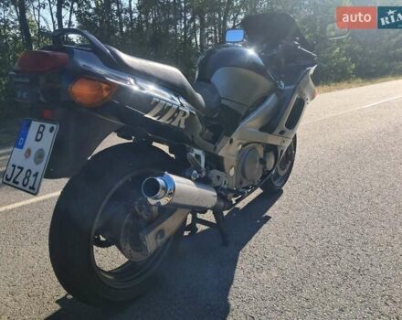 Кавасакі ZZR 600, об'ємом двигуна 0.6 л та пробігом 41 тис. км за 2850 $, фото 7 на Automoto.ua