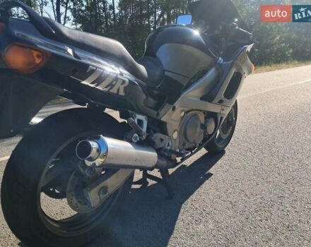 Кавасакі ZZR 600, об'ємом двигуна 0.6 л та пробігом 41 тис. км за 2850 $, фото 8 на Automoto.ua
