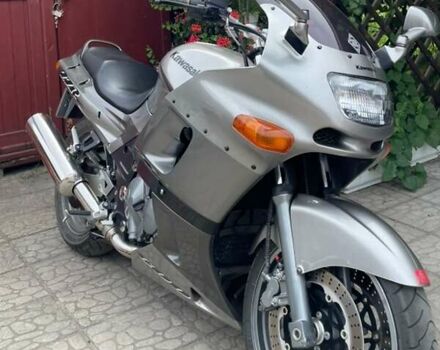 Кавасаки ZZR 600, объемом двигателя 0 л и пробегом 33 тыс. км за 4100 $, фото 1 на Automoto.ua