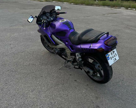 Кавасакі ZZR 600, об'ємом двигуна 0.6 л та пробігом 55 тис. км за 2599 $, фото 4 на Automoto.ua