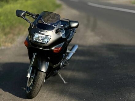 Кавасакі ZZR 600 1999 у Полтаві на Automoto.ua Кавасакі ZZR 600, об'ємом двигуна 0.6 л та пробігом 0 тис. км за 3300 $, фото 1 на Automoto.ua