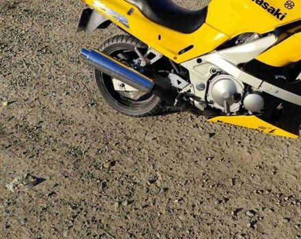 Жовтий Кавасакі ZZR 600, об'ємом двигуна 0.6 л та пробігом 24 тис. км за 2200 $, фото 4 на Automoto.ua