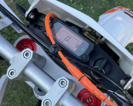 Белый Кайо T2-250 Enduro, объемом двигателя 0.25 л и пробегом 4 тыс. км за 1750 $, фото 1 на Automoto.ua