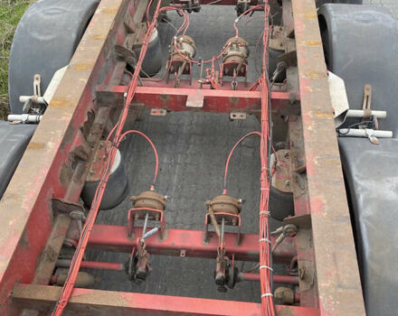 Келберг Uoplyst 2001 у Одесі на Automoto.ua Червоний Келберг Uoplyst, об'ємом двигуна 0 л та пробігом 0 тис. км за 5000 $, фото 5 на Automoto.ua